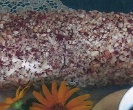 Рулет бисквитный с арахисом