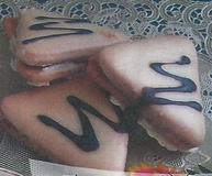 Пирожное сдобное с вареным сгущенным молоком