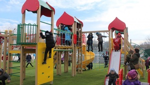 В Невинномысске появилась игровая площадка «Радуга»